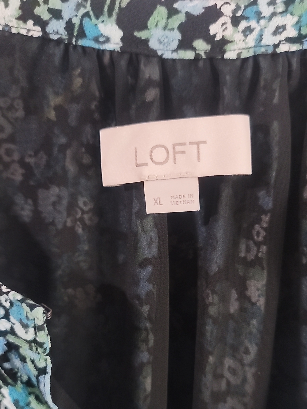 LOFT Blue and Black Floral Sleeveless Shift Dress - Picture 2 of 5